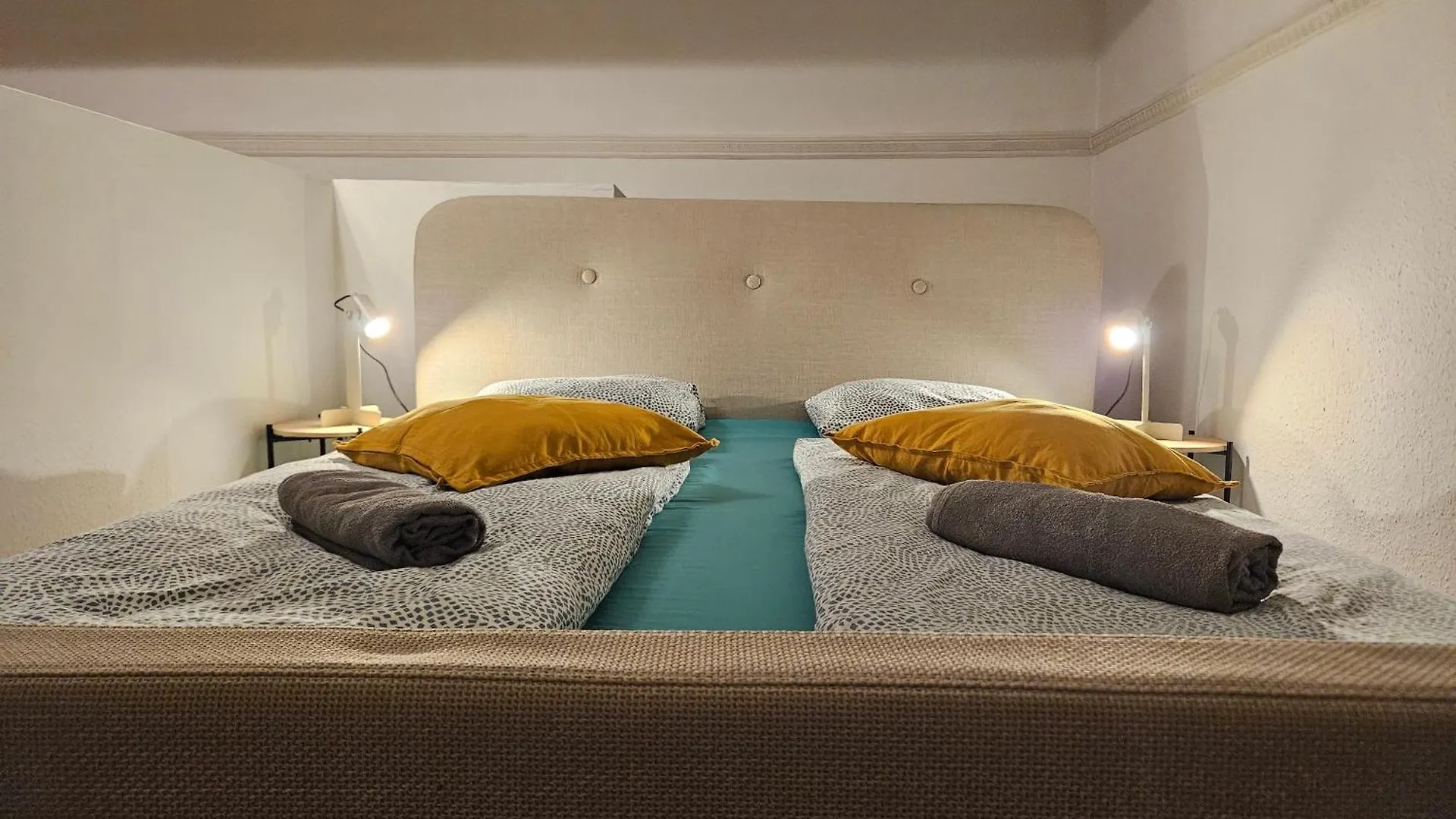Cozy Downtown Apartment Budapest